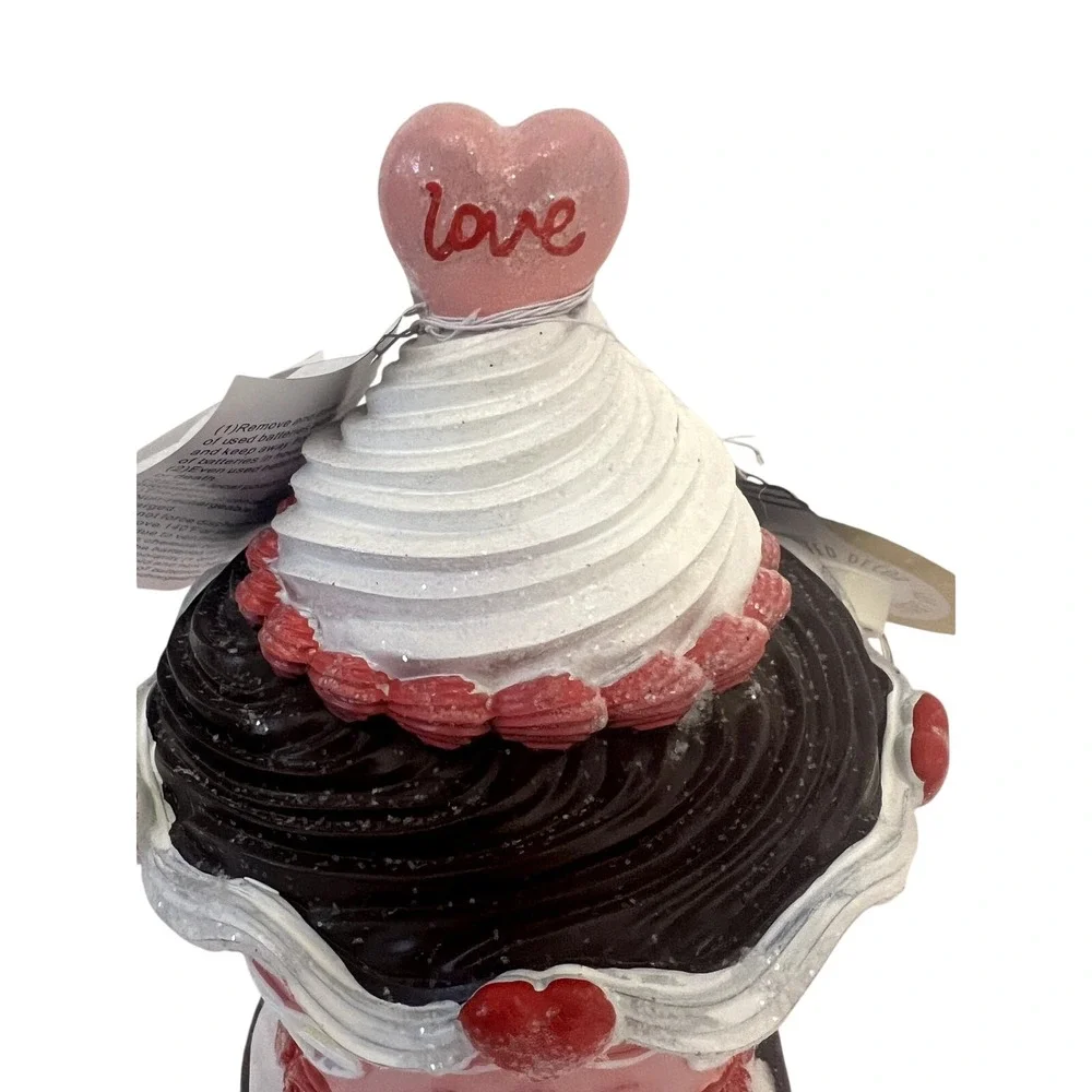 LOVE & Cupcakes Valentine's Day Gingerbread Village House LED Hearts Cupcake Top